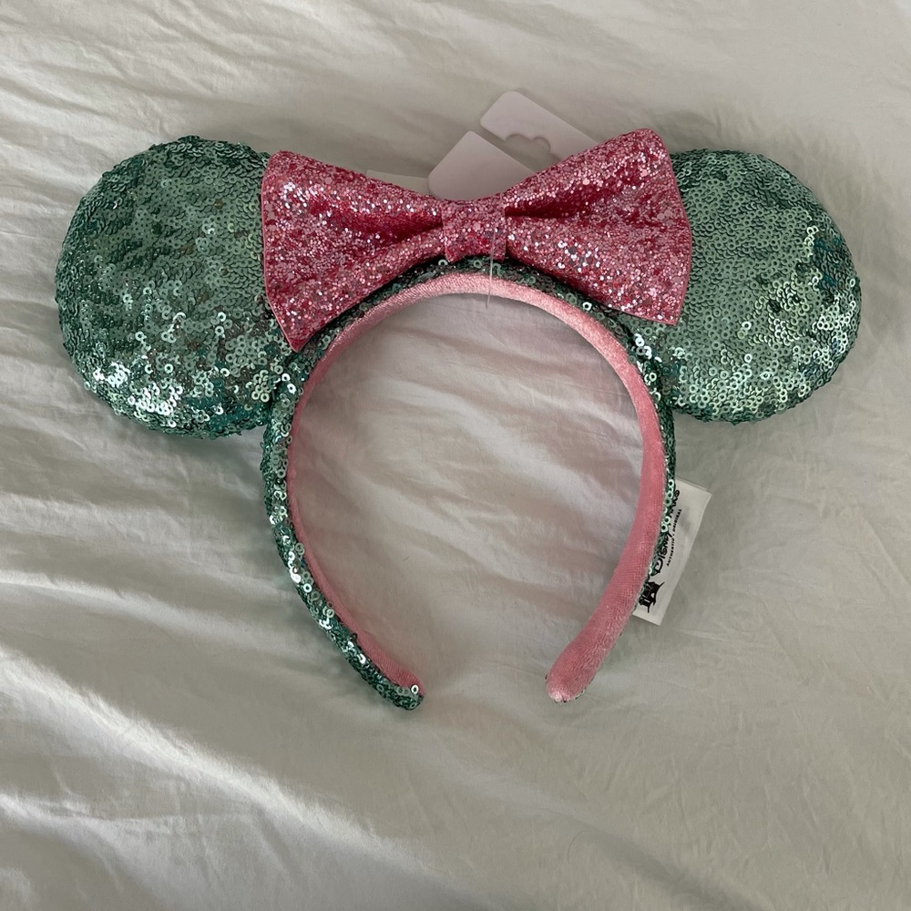 Minnie Mouse mint ears NEW
